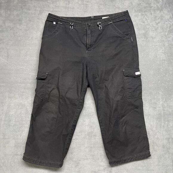 Y2K UnionBay Woman's Cargo Capri Style Shorts Size‎ 100% Cotton Black - Picture 1 of 10